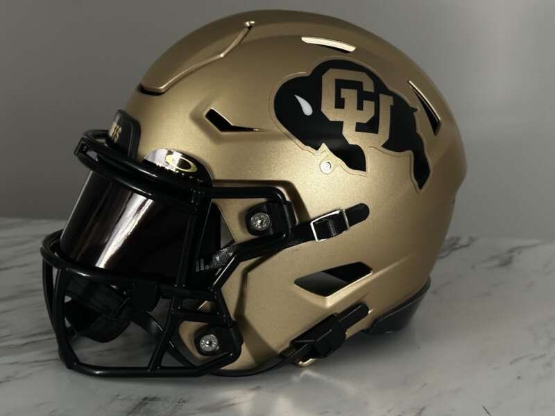Colorado Buffaloes Midi (mid-Size) Speedflex Helmet With Oakley Visor
