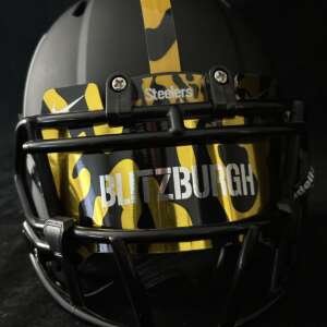Pittsburgh Steelers Color Camo Mini Helmet