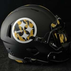 Pittsburgh Steelers Color Camo Mini Helmet
