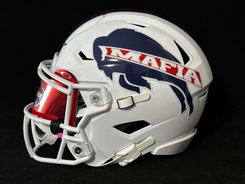 Buffalo Bills Mafia Midi Helmet With Oakley Visor