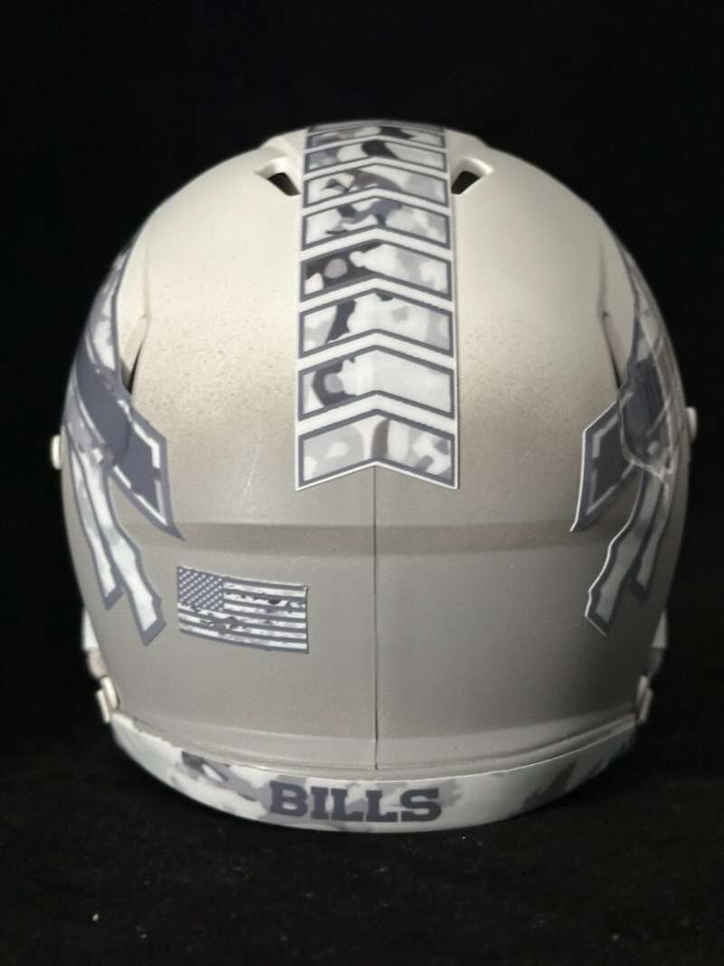 Buffalo Bills Winter Camouflage Mini Helmet