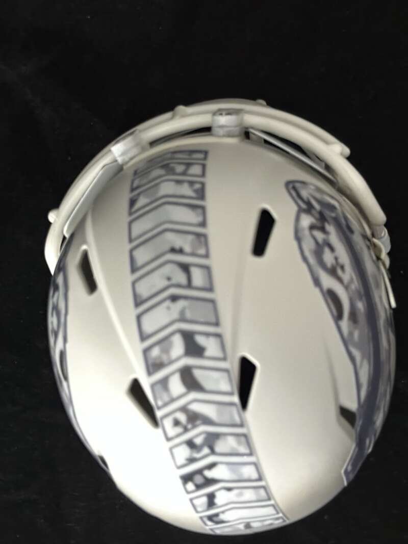 Buffalo Bills Winter Camouflage Mini Helmet