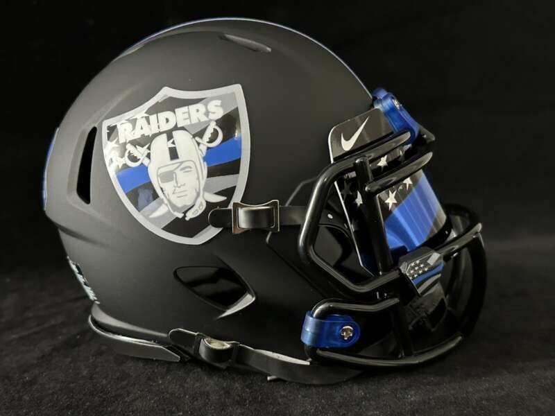Las Vegas Raiders Back The Blue Mini Football Helmet🔥🔥🔥