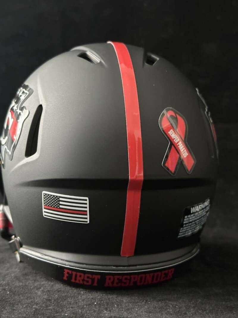 Kansas City Chiefs First Responders Tribute Mini Helmet With Visor