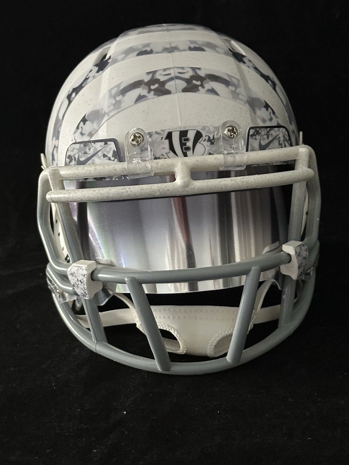 Cincinnati Bengals Winter Warrior Salute To Service Mini Helmet