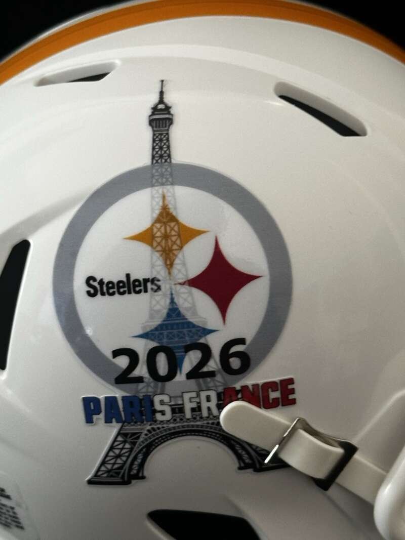 Steelers NFL Paris France Game 2026 Mini Helmet With French Flag Visor!