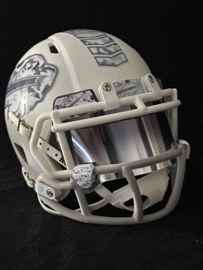 Buffalo Bills Winter Camouflage Mini Helmet