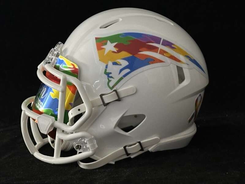 New England Patriots Autism Awareness Mini Helmet With Visor